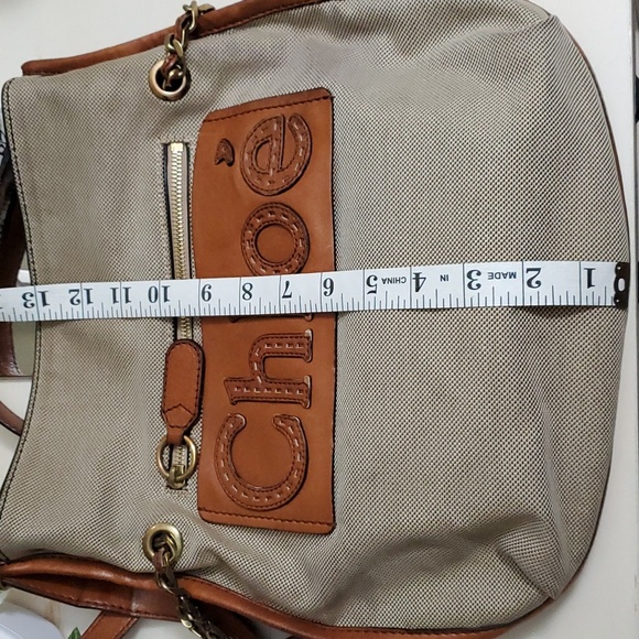 Chloé | Canvas and Tan Leather Shoulder/Crossbody Bag - Picture 14 of 15